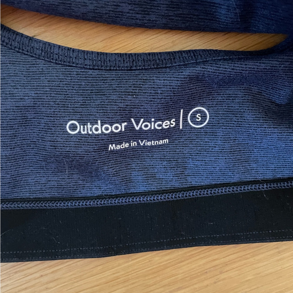 Outdoor Voices Bra - Picture 2 of 4